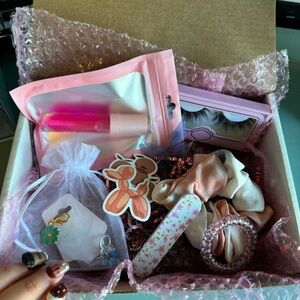 Beauty and Accessories Gift Box